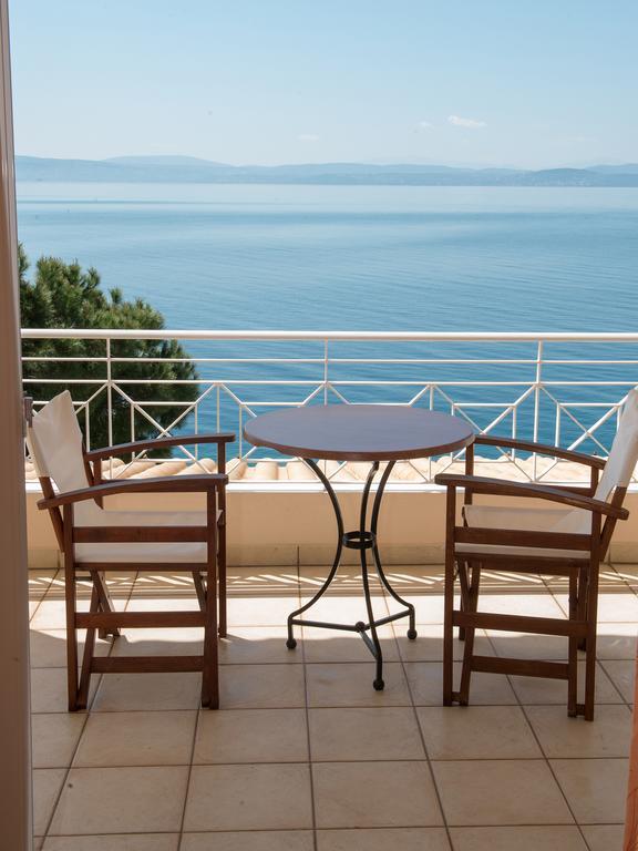 Aparthotel Porto Xronia à Khrónia Extérieur photo